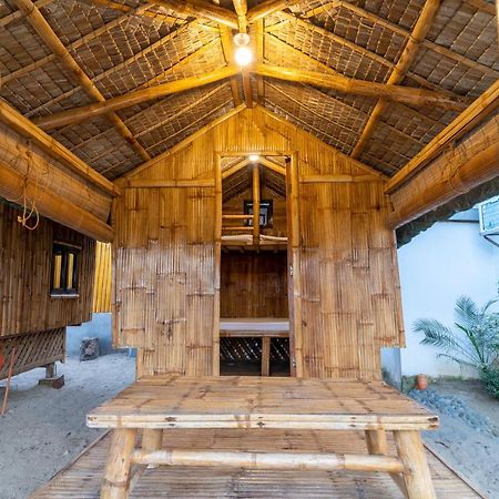 Bamboo Paraiso Resort At Bolo Beach Alaminos Kültér fotó